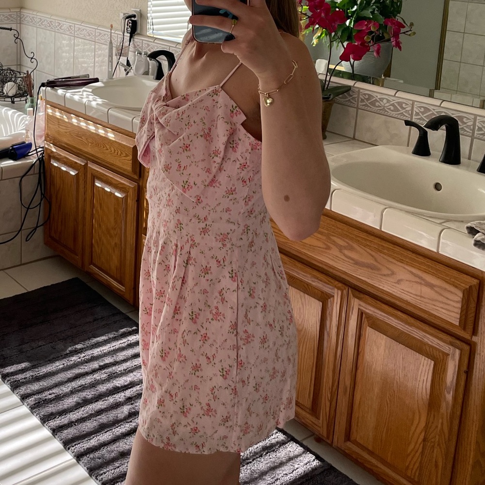 Altard State Floral light pink romper summer dress with pockets women’s size M - Picture 6 of 9